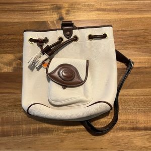 DOONEY & BOURKE Cream and Brown Pebble Leather Drawstring Single Strap Backpack